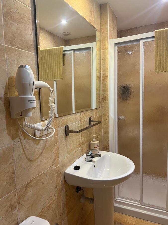 Habitaciones Privadas En Apartamento Compartido Algeciras Exteriör bild